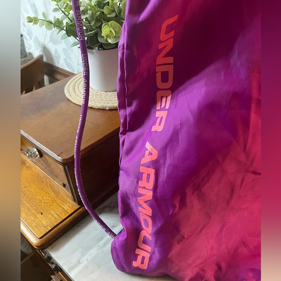 UNDER ARMOUR Ozsee Sackpack with 2 Zipper Pockets Purple and Orange - Picture 3 of 6